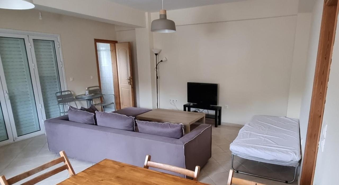 Eva'S Apartments Nafpaktos Luaran gambar