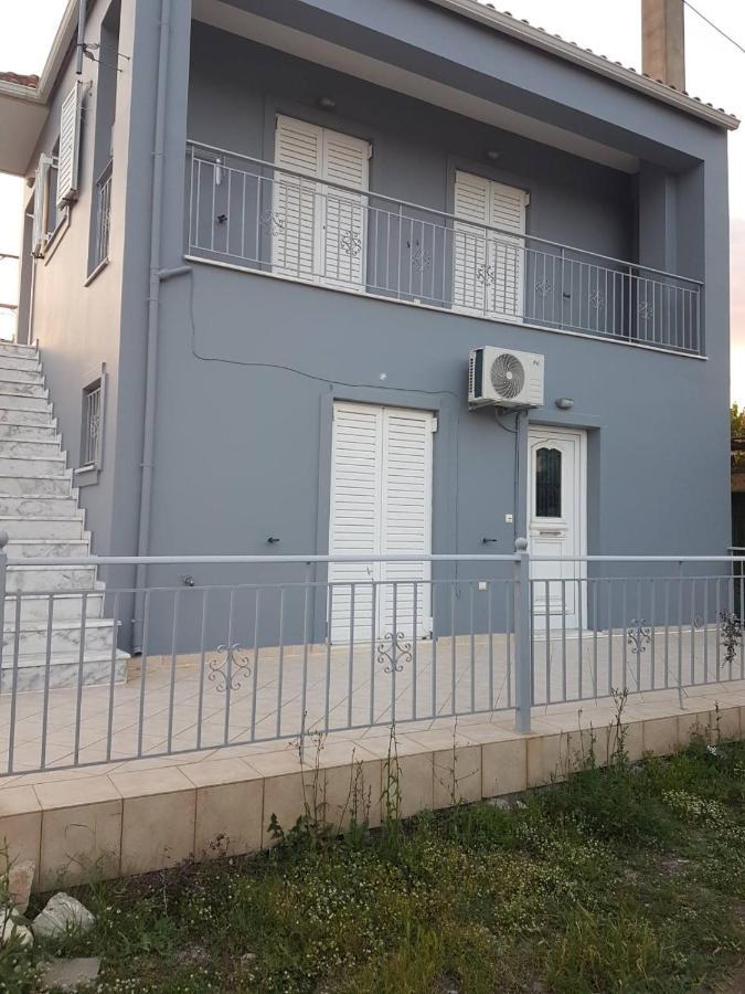 Eva'S Apartments Nafpaktos Luaran gambar